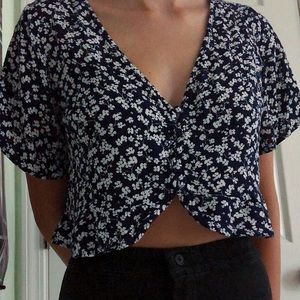 Pacsun Floral Crop top